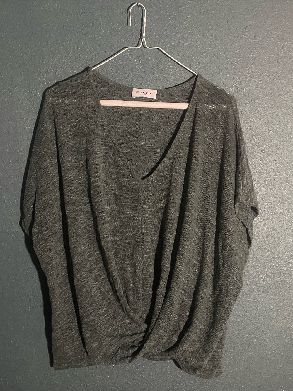 Gilli Gray V-Neck Twist Front Women’s Top
